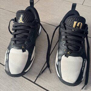 Jordan Heir Series Basketball Shoe Size Men 8.5/Women 10